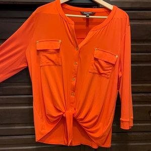 NWOT Ellen Tracy Tie front blouse in orange
